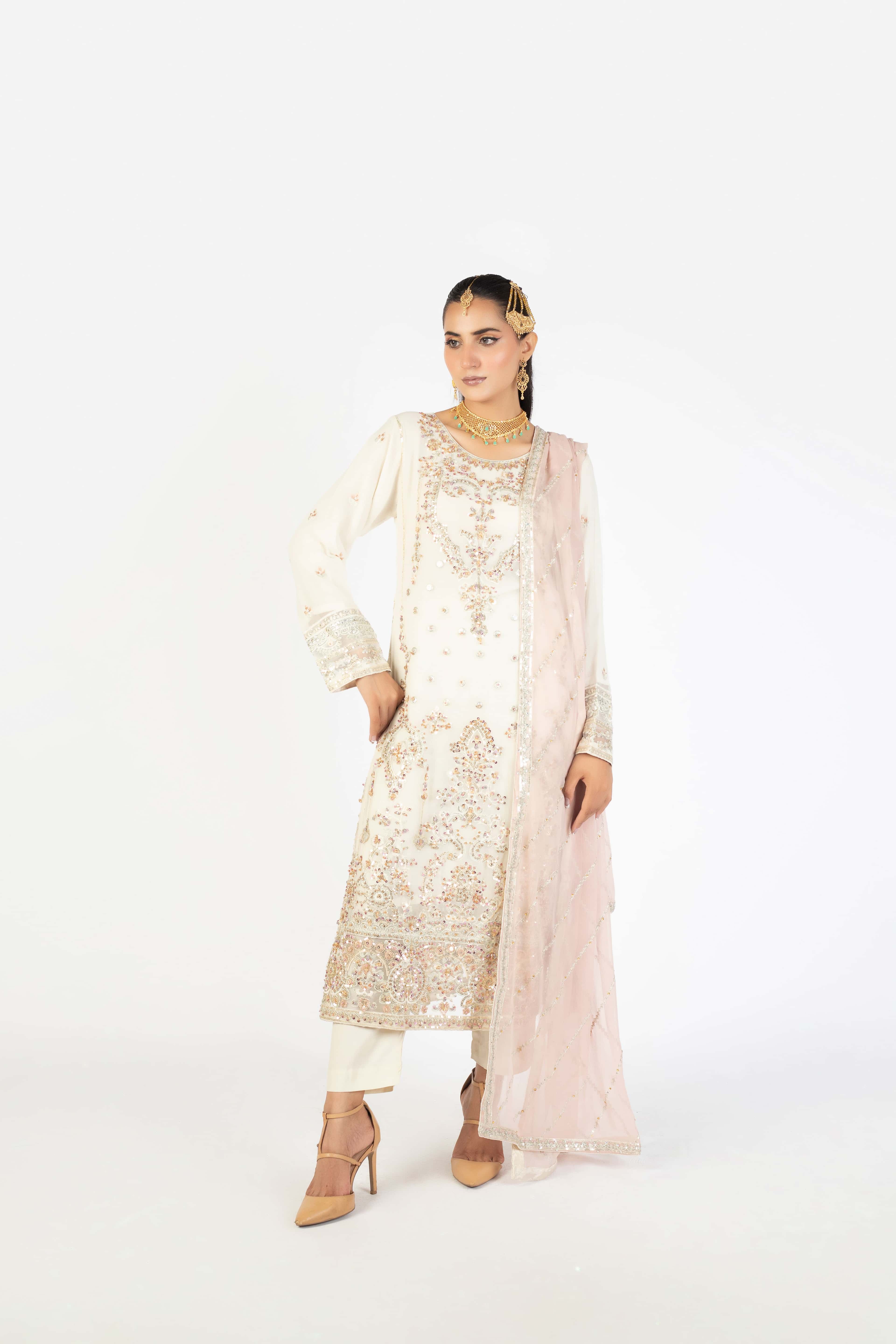 Ivory White Elegant Krinckle & Raw Silk - Image 1